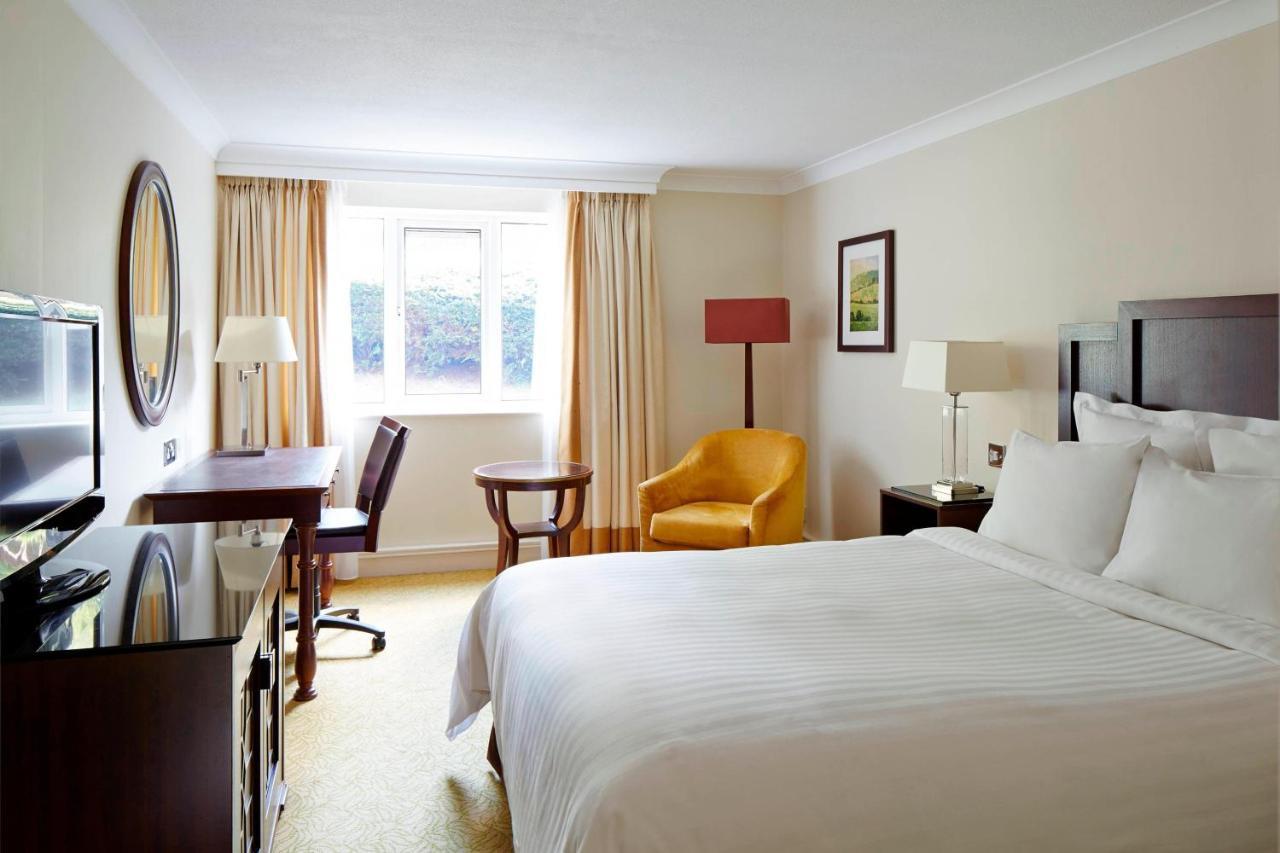 Deluxe King Room,1419285303:JPEG
